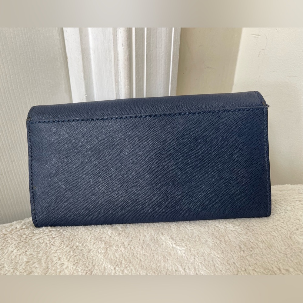 Michael Kors Navy Blue Wallet EUC - Picture 3 of 9
